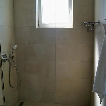 Ivona With Beautiful Seaview Apartamento