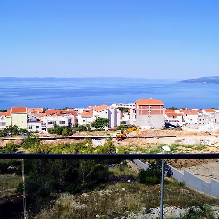 Apartman Ivona With Beautiful Seaview Makarska