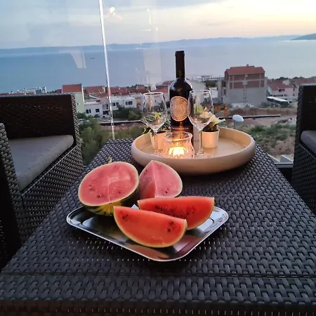 Ivona With Beautiful Seaview *