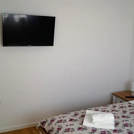 Ivona With Beautiful Seaview Makarska