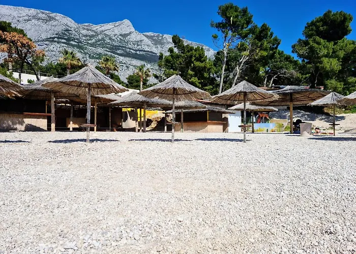 Ivona With Beautiful Seaview